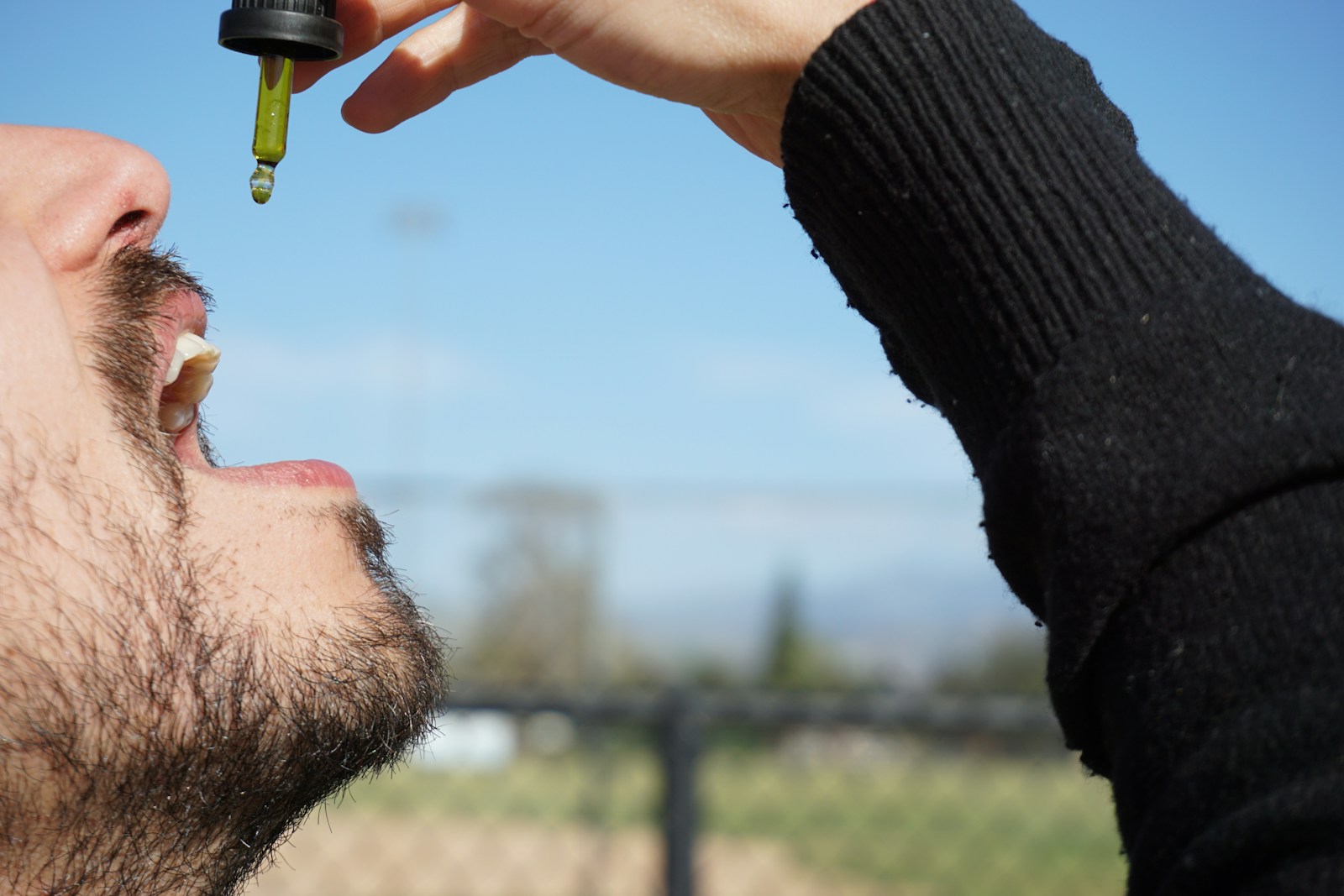Oil pulling benefits, How to do oil pulling, Oil pulling morning routine