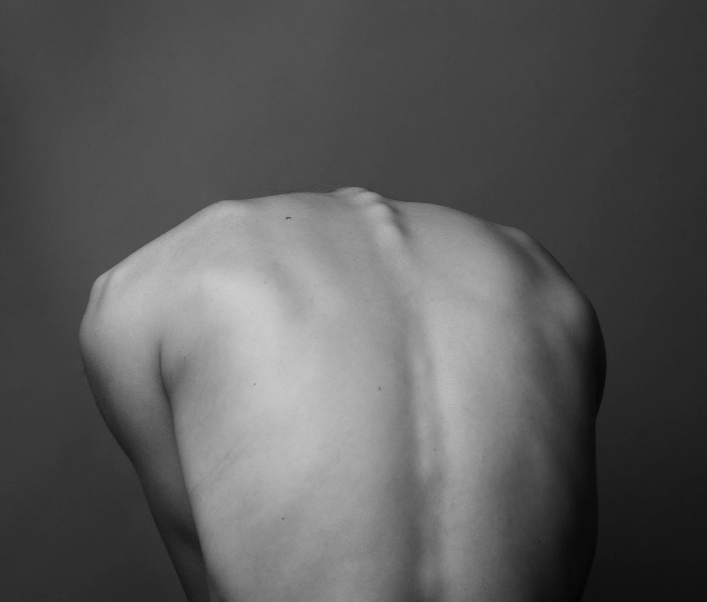 grayscale phwhat essential oils are good for pain , do essential oils work for painoto of persons back